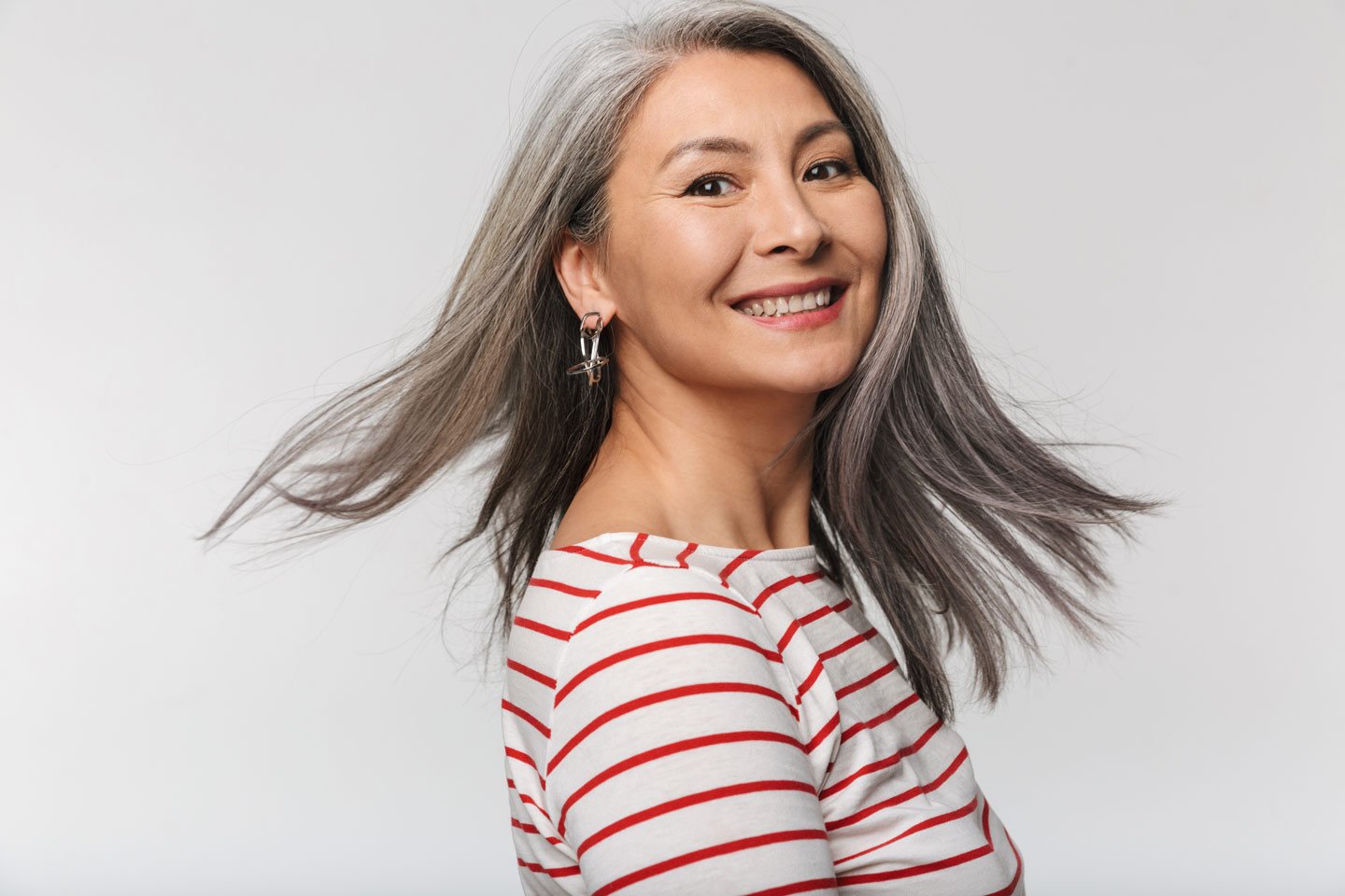 Gray Hair? Try Root Touch-Up!